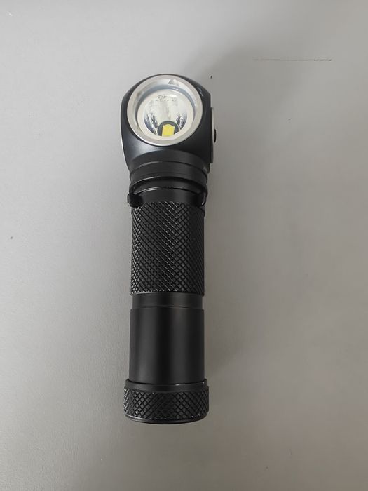 Ліхтарі Nitecore lr12 та ut32