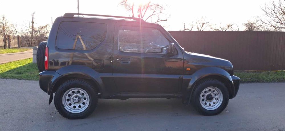 Продам Suzuki Jimny 2008, 1.3л, бензин, повний привід, механіка