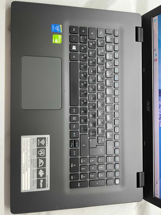 Acer Aspire E5-772G Core i3-4005U/8Гб ОЗУ/256Гб/GeForce 920M/17.3" HD+
