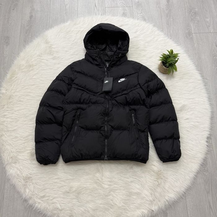Пуховик Nike Storm Fit у трьох кольорах