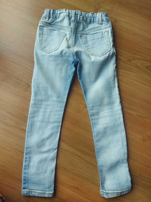 Spodnie jeansowe Mayoral roz. 110