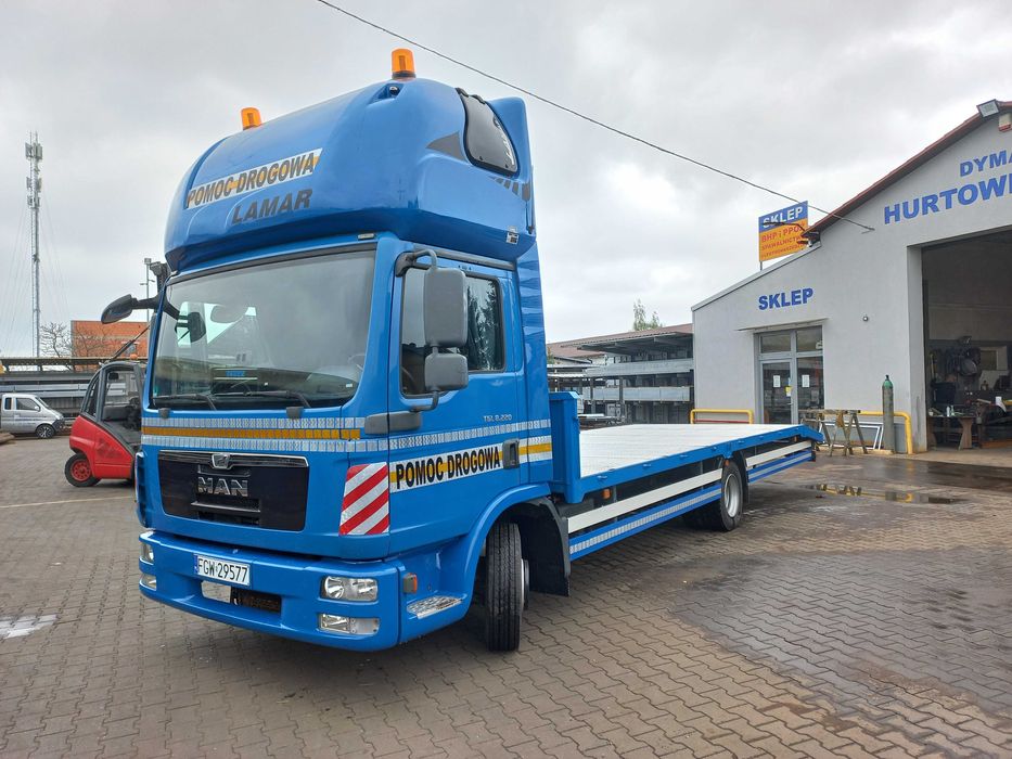Pomoc Drogowa MAN TGL 8.220 STAN IDEALNY Nowe Markowe OPONY, 3 OSOBOWY