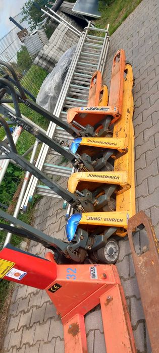 Paleciak  firmy Rapid 2.5 tony