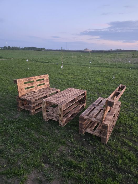 Zestaw  ogrodowy z palet