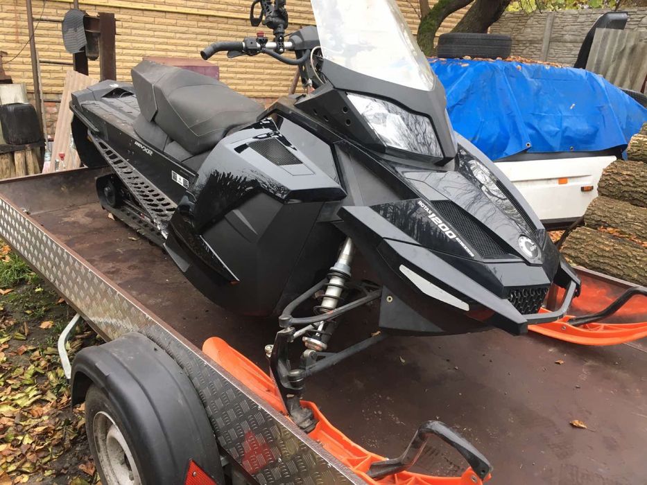 Снегоход BRP Renegat 1200