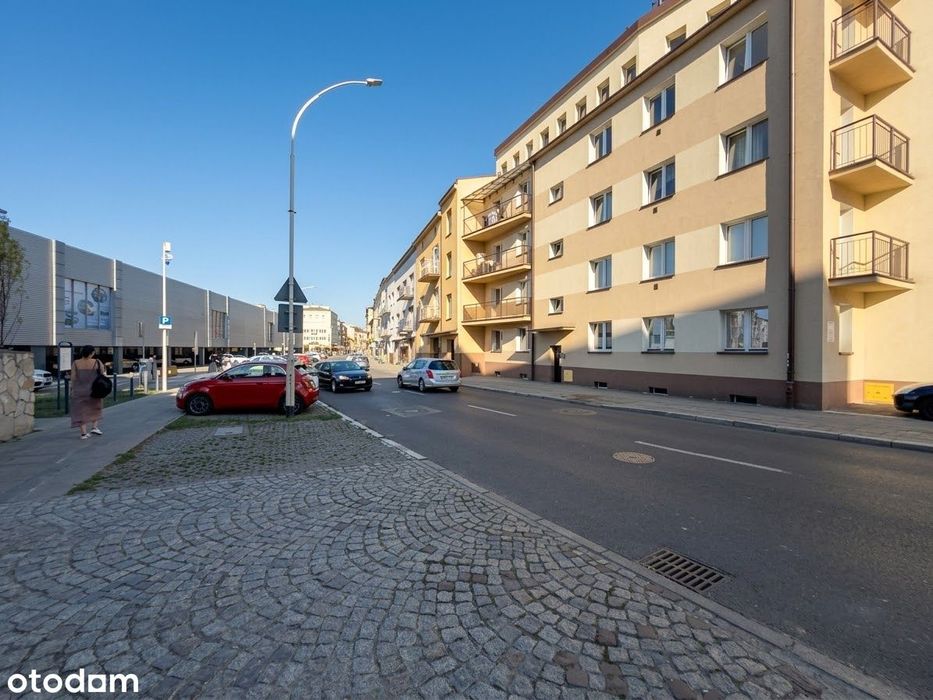 Kawalerka w ścisłym centrum!