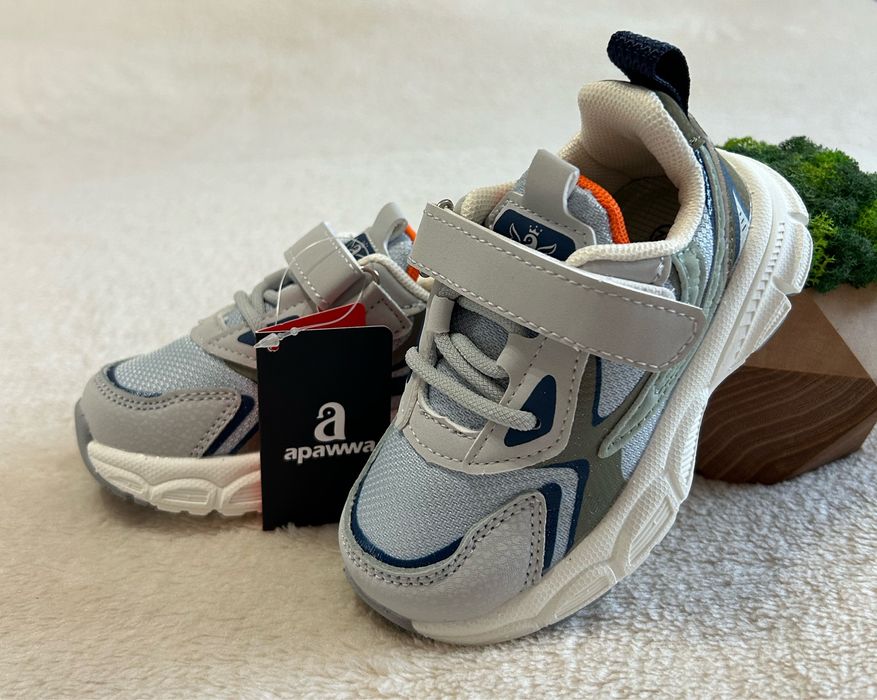 Кросівки (кросовки)  від бренду Apawwa,22,23