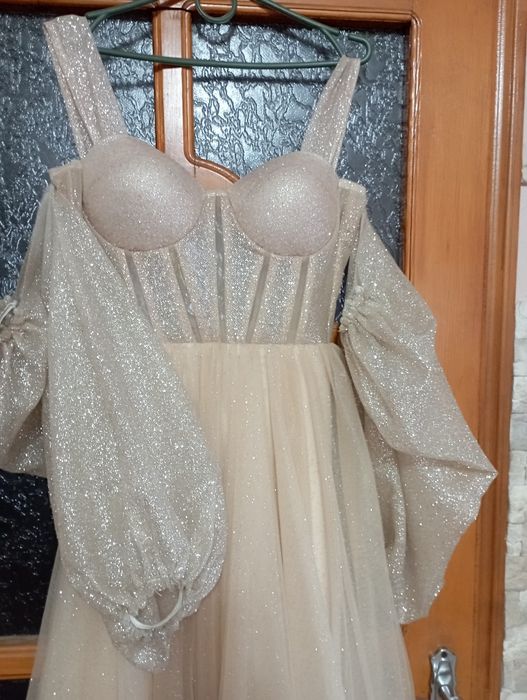 Суперова вечірня сукня 44-46