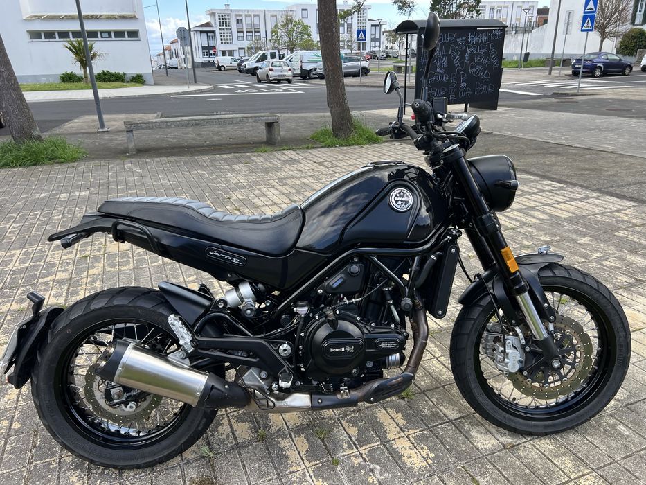 Benelli Leoncino 500 Trail