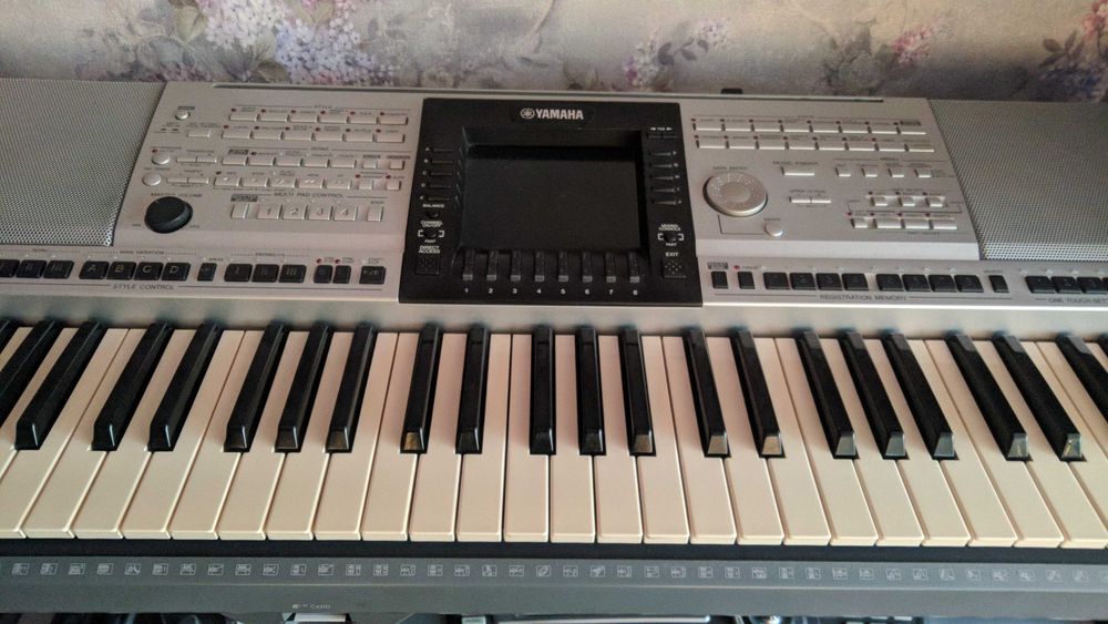 Синтезатор Yamaxa Psr 3000