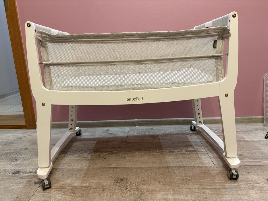 Dostawka do łóżka łóżeczko na kółkach snuzpod
