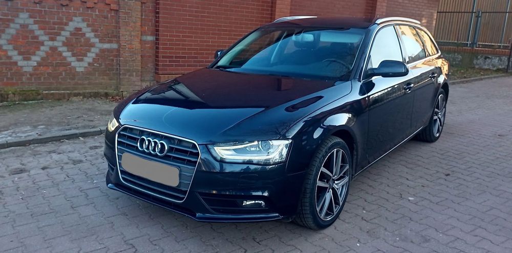 Audi A4 Avant 2014 2.0TDI 150KM Xenon Led Navi PDC Klumatronik Grz.Fotele El.Klapa