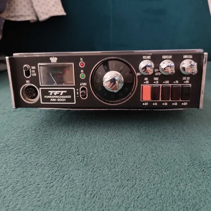 Radio CB TFT AM-2001 stan zachowania bardzo dobry.