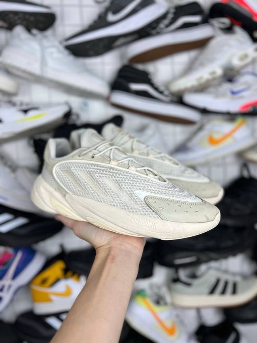 Кроссовки Adidas Оригинал р(46): 750 грн. - Кросівки для міста Кам