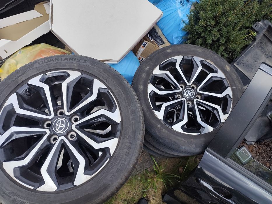 Toyota Yaris cross felga 17 oryginał igła