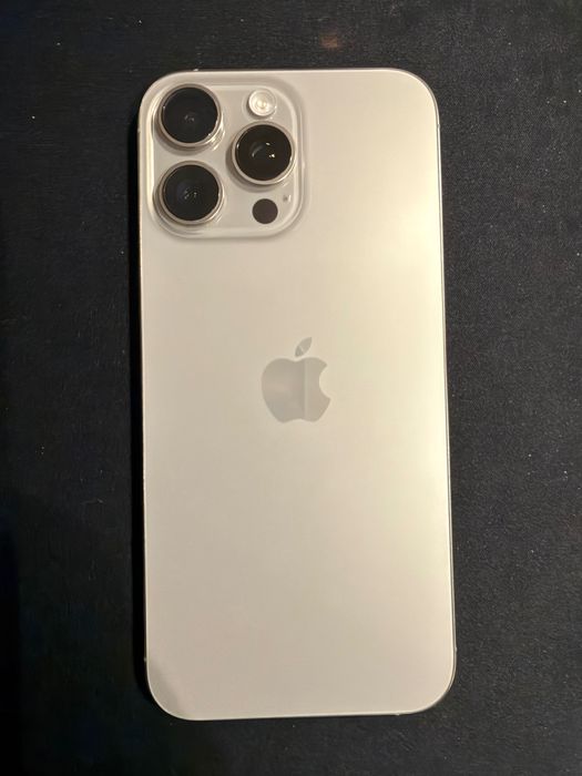 iPhone 16 Pro Max 512 GB Bateria 93% Jak nowy