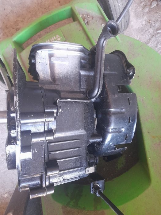 Запчастини РЕМОНТ ДВИГУНІВ briggs  stratton 450 500