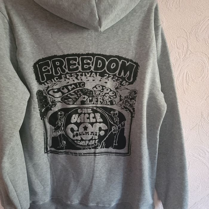 Худі з графікою " Страх і крики" сірий