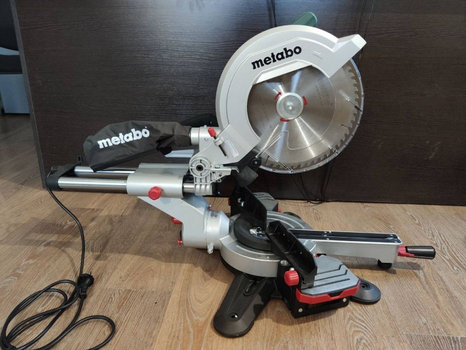 Аренда прокат бункер бадья желоб лоток для бетона