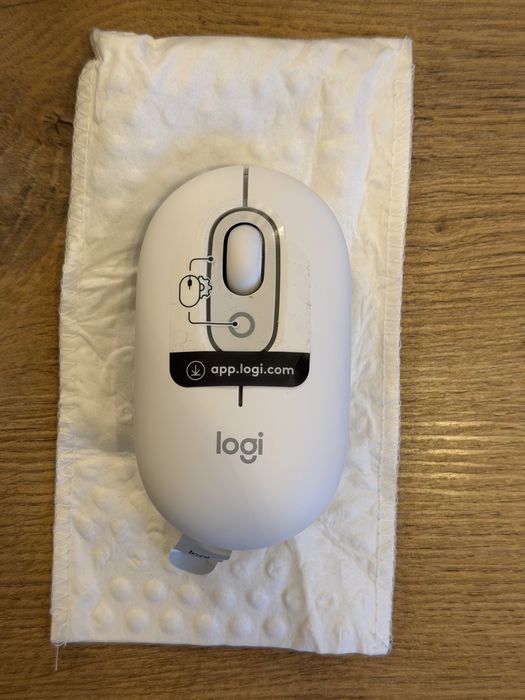 Klawiatura mysz myszka Zestaw Logitech Pop Icon Combo Off White