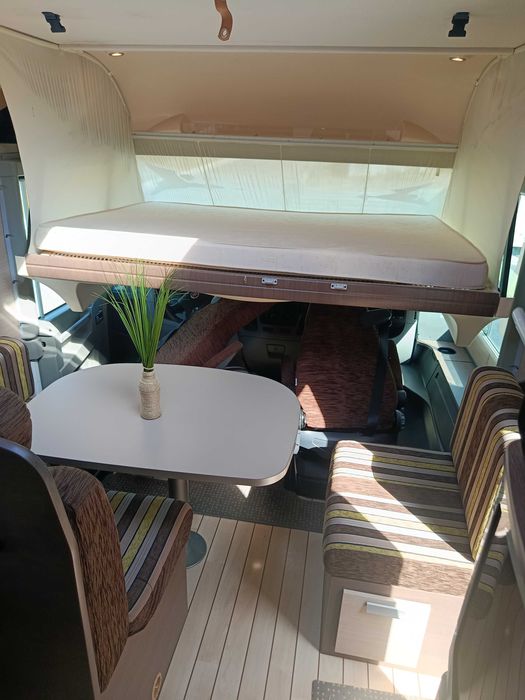 Autocaravana integral cama central