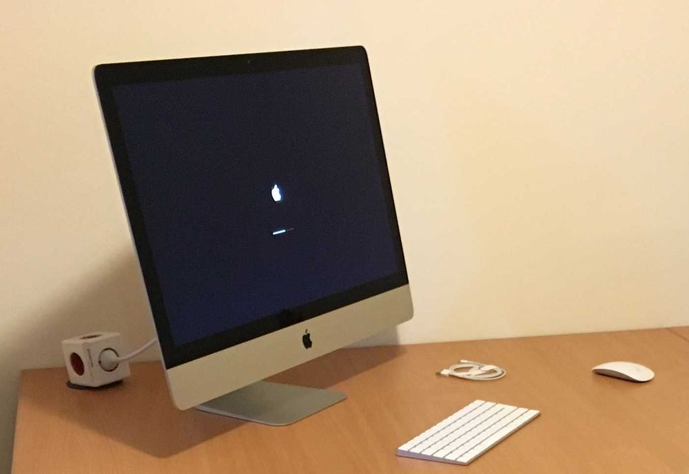 Imac 27 2020 I7 3.8GHz 72GB Ram DDR4, 500 GB NVMe, topo de gama, como novo. Ver a descrição