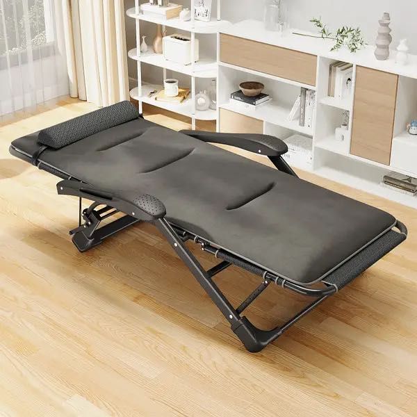 Розкладне крісло шезлонг садовий із подушкою WCG FCB-S06PС