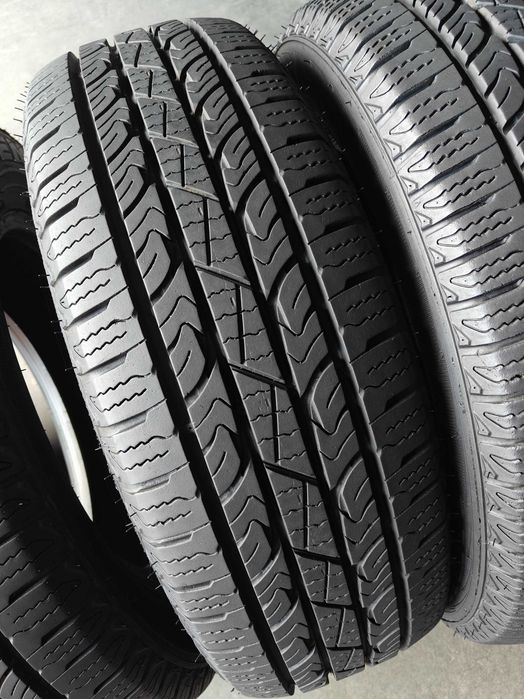 Шини літні R17 225 65 Nexen/Roadstone Roadian HTX як нові на джип