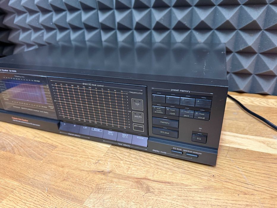 Korektor graficzny Technics SH-8066