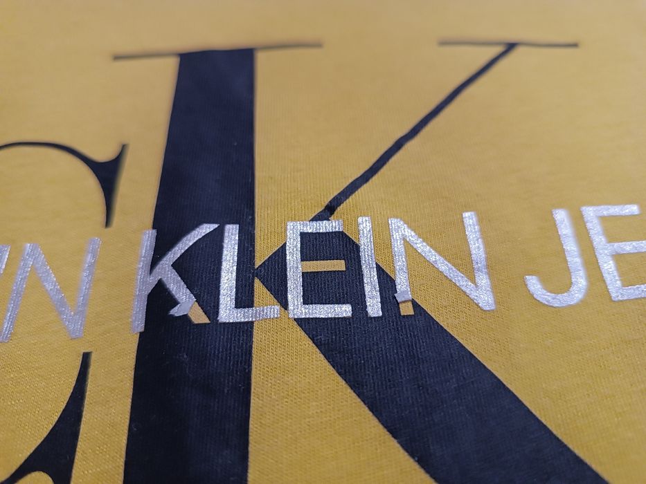 T-shirt żółty Calvin Klein