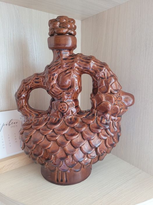 Графин, штоф, баран майолика