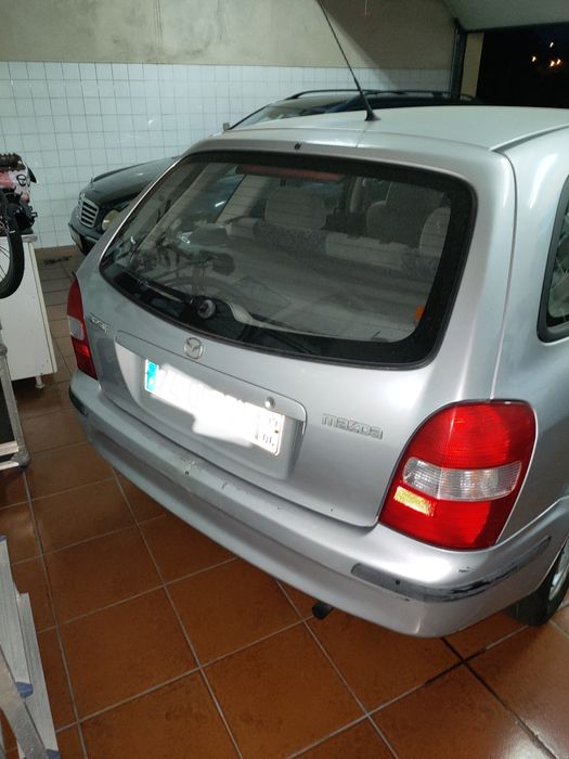 Vendo Mazda a gasolina