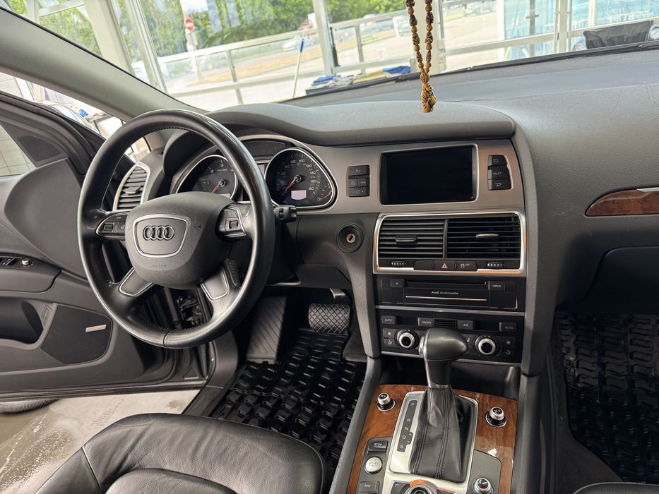 Audi q7 3.0 tdi allroad