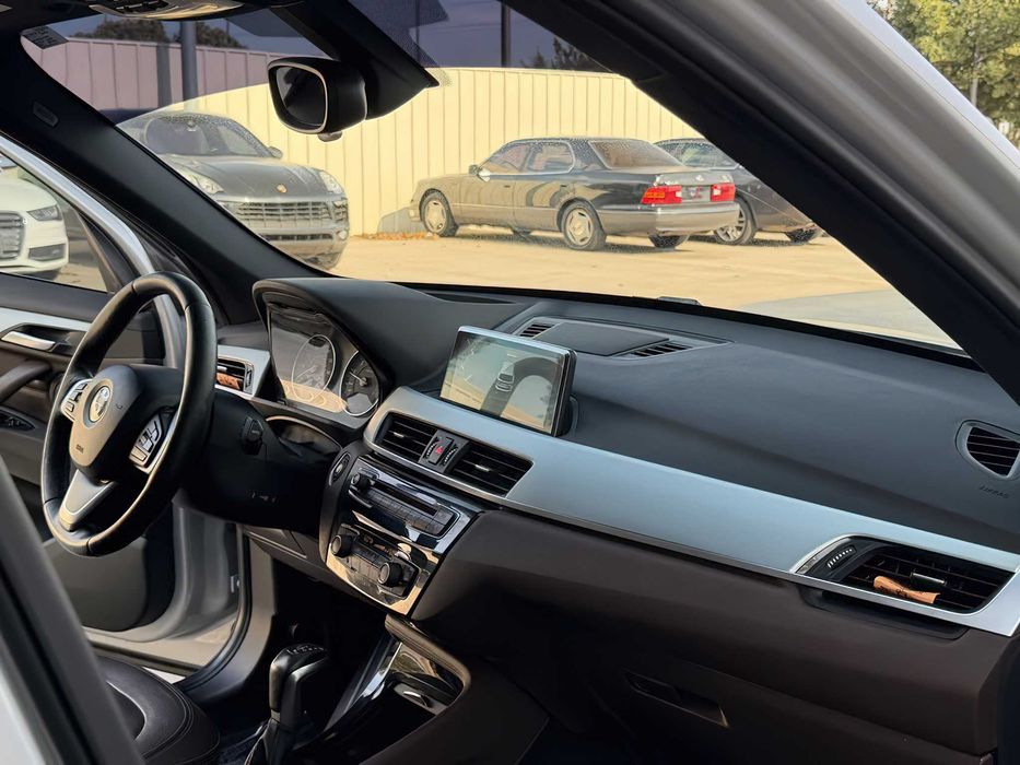 BMW X1      2016
