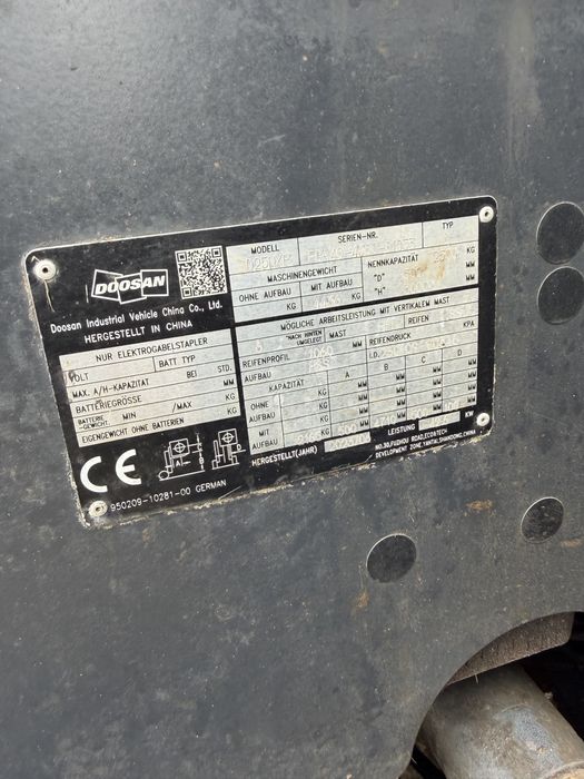 Empilhador Doosan de 2023 de 2.5 T Triplex
