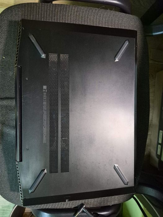 Ігровий ноутбук  Hp 15-cx0048ur
