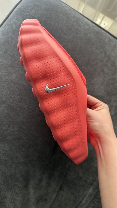 Тапочки Nike Mind