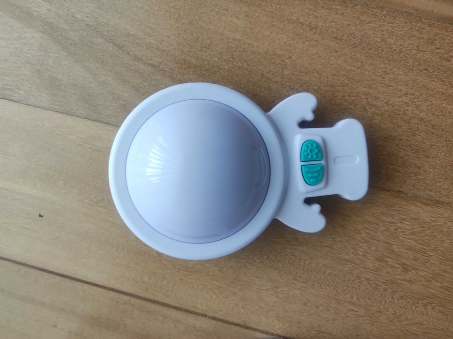 Zed Rockit novo - ajuda o bebé a dormir