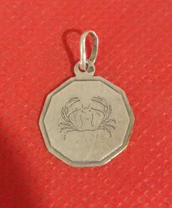Pendente de prata signo de caranguejo