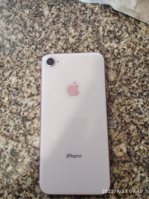 iPhone 8 (Lousada area)64286138134401120