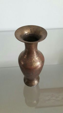 Бронзовая ваза бронза