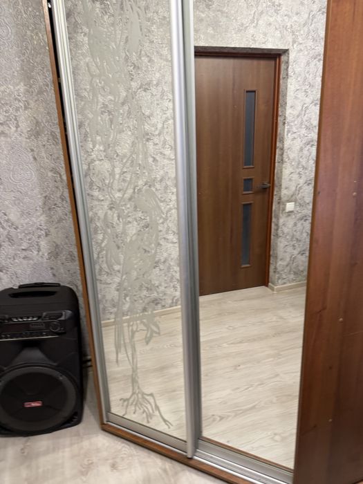 Продам шкаф купе