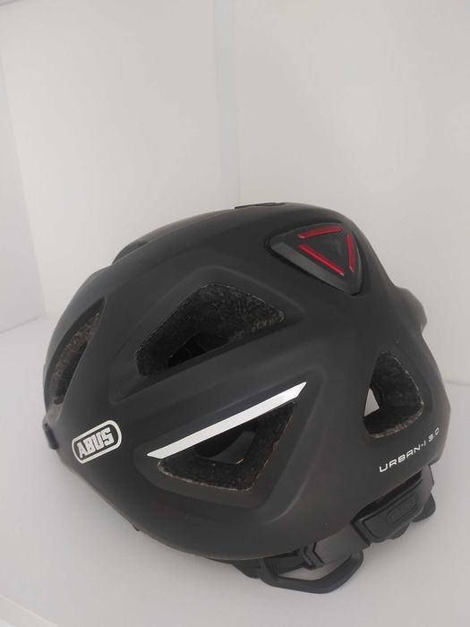Велошолом ABUS Urban-I 3.0 Velvet Black S-M