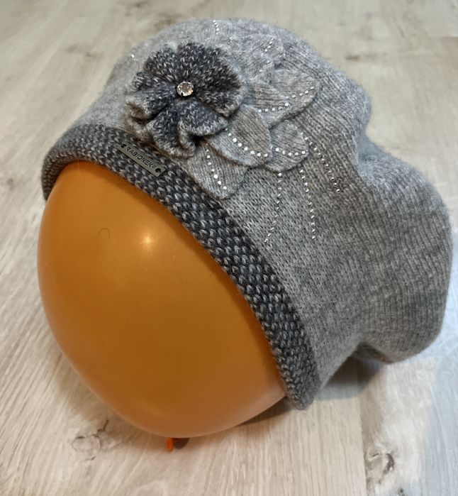 Czapka zimowa damska wełniana nowa