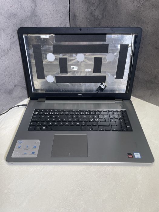 Ноутбук Dell P28E 17,3"/ на запчастини! N3183