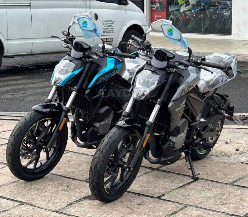 Мотоцикл CFMOTO 250NK LITE