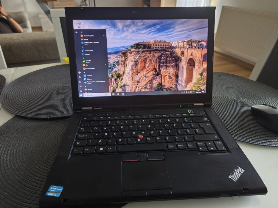 Laptop ThinkPad core i5/4gb ram dysk SSD +HDD  dvd rom