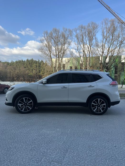 Nissan X Trail 2015