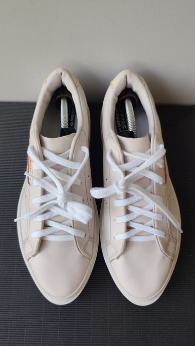 Skórzane sneakersy Adidas Sleek Super platforma 39 40 pudrowy róż wysmuklające