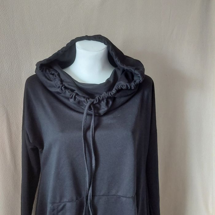 Bluzo-tunika z kapturem